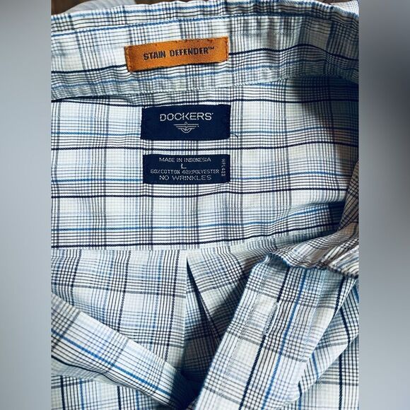 Dockers Stain Defender Buttondown Blue L - Picture 4 of 5